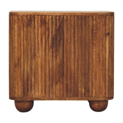 Mini-dressoir Zon met ribbels van massief mangohout in amber-eikentint – achteraanzicht